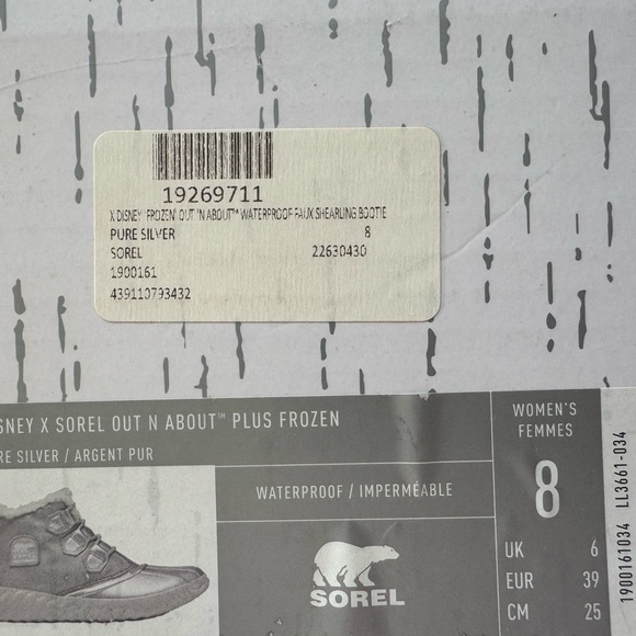New Sorel Shoes Sorel X Disney Frozen 2 Women's Out 'N About Silver Boot Size 8 - Picture 9 of 9
